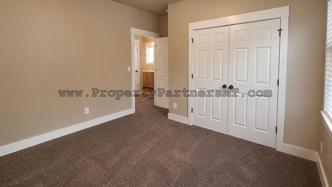 Building Photo - *** Beautiful *** 3 Bed 2 Bath house in Alder Creek