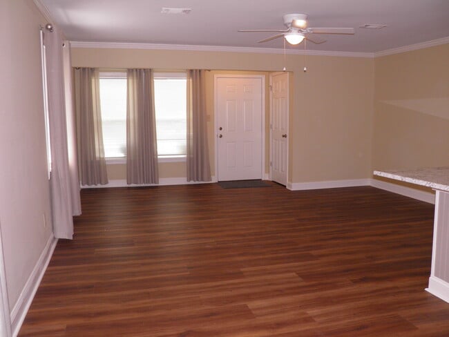 Building Photo - 629 Gap Creek Dr