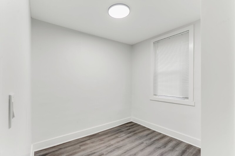 Building Photo - 1516 Green St