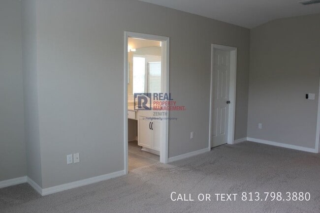 Building Photo - 2454 Stapleford Pl