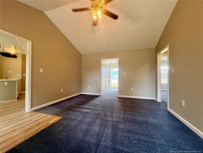 Building Photo - 134 Independence Dr