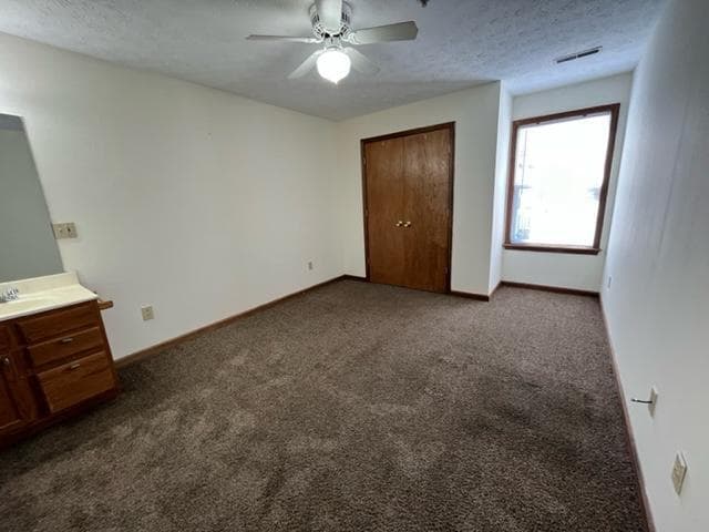 Building Photo - 1517 6th Ave