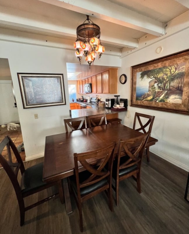 Building Photo - 123 unknown