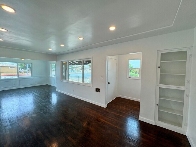 Building Photo - Single Story House in Chula Vista  - 3 BR ...