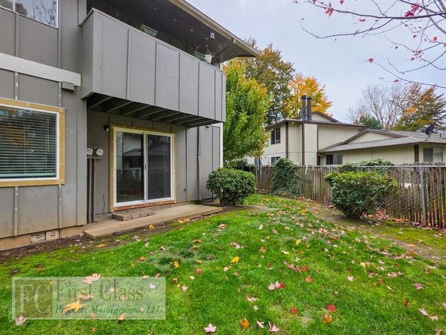 Building Photo - 1334 NE 186th Ave