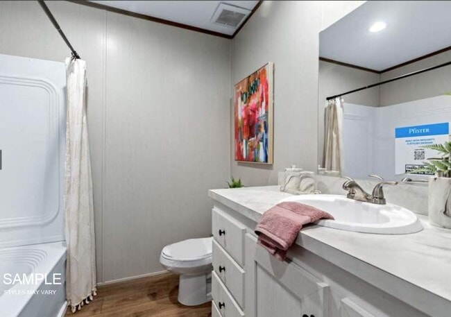 Building Photo - 6645 Daylily