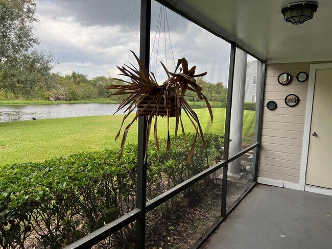 Building Photo - 2740 Oak Park Way