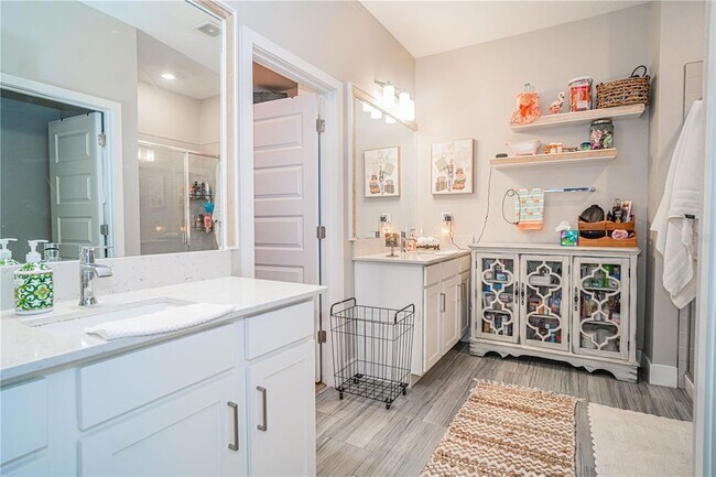 Building Photo - 9882 Campanula Ct