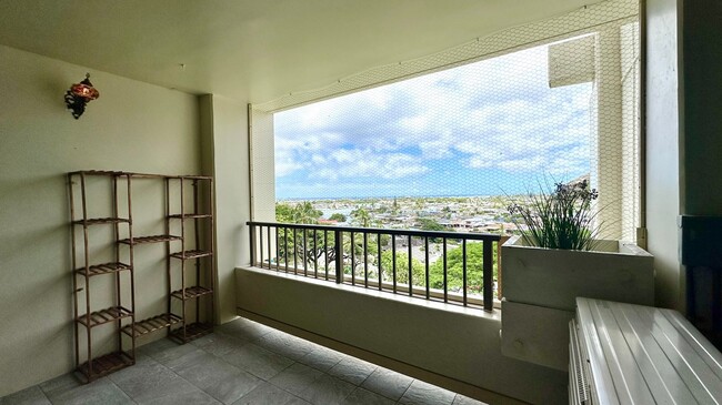 Building Photo - 2 BED/2 BATH - Heritage House (Hawaii Kai)...