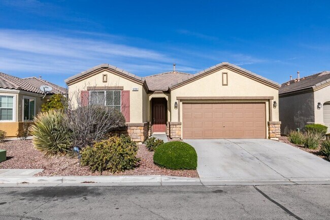 Building Photo - 6290 Majestic Hills Ave