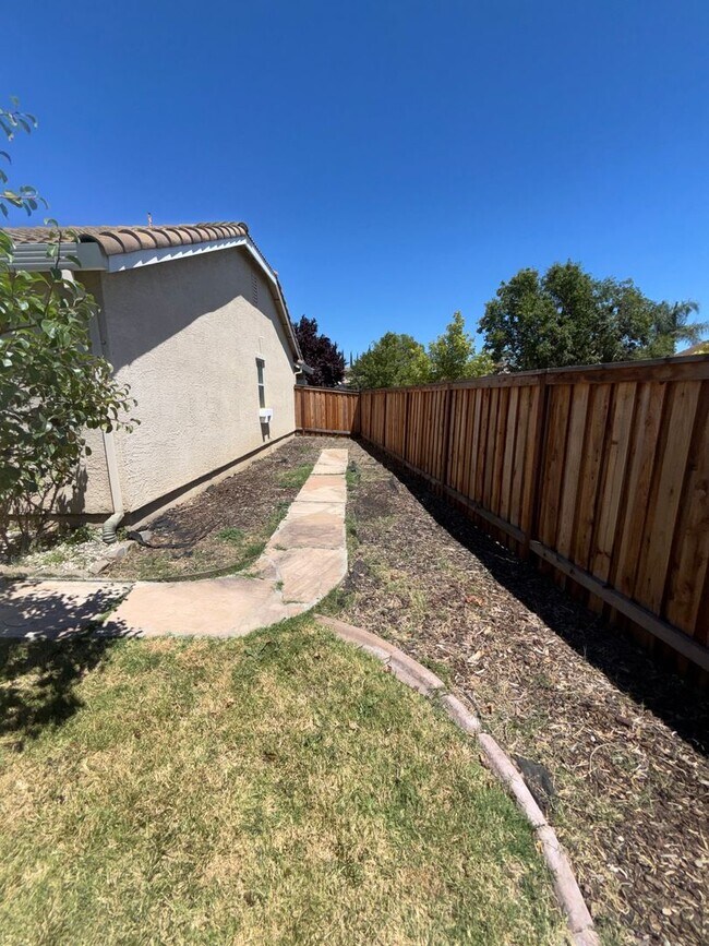 Building Photo - 3155 Bodega Bay Rd