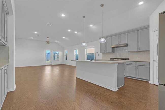 Building Photo - 356 Biscayne Bay Bend