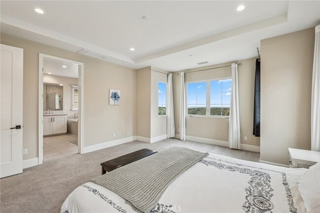 Building Photo - 309 Paradiso