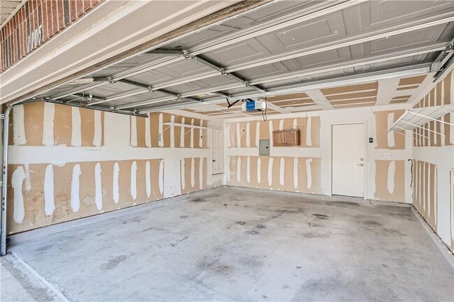 Building Photo - 1105 Fox Sparrow Cove