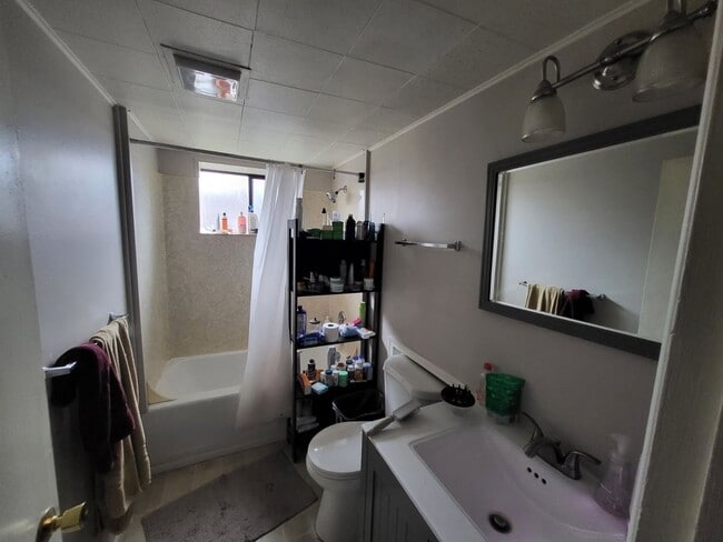 Building Photo - ar344