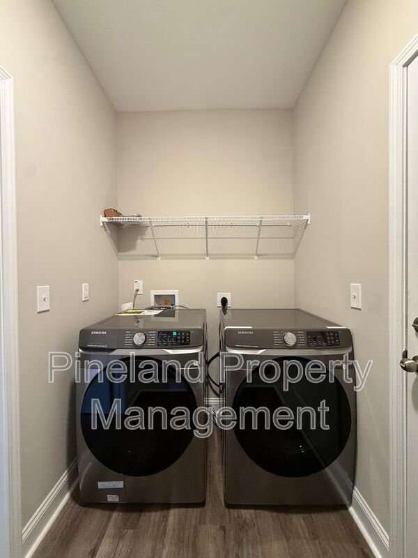 Building Photo - 4732 Mastercraft Ct