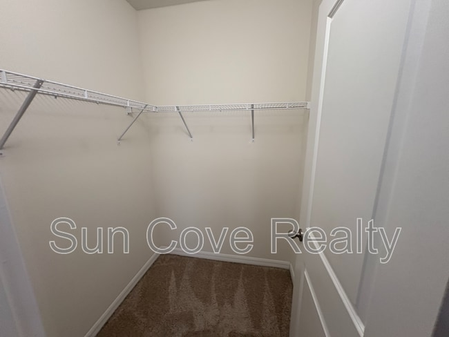 Building Photo - 32997 Kaloko Rd