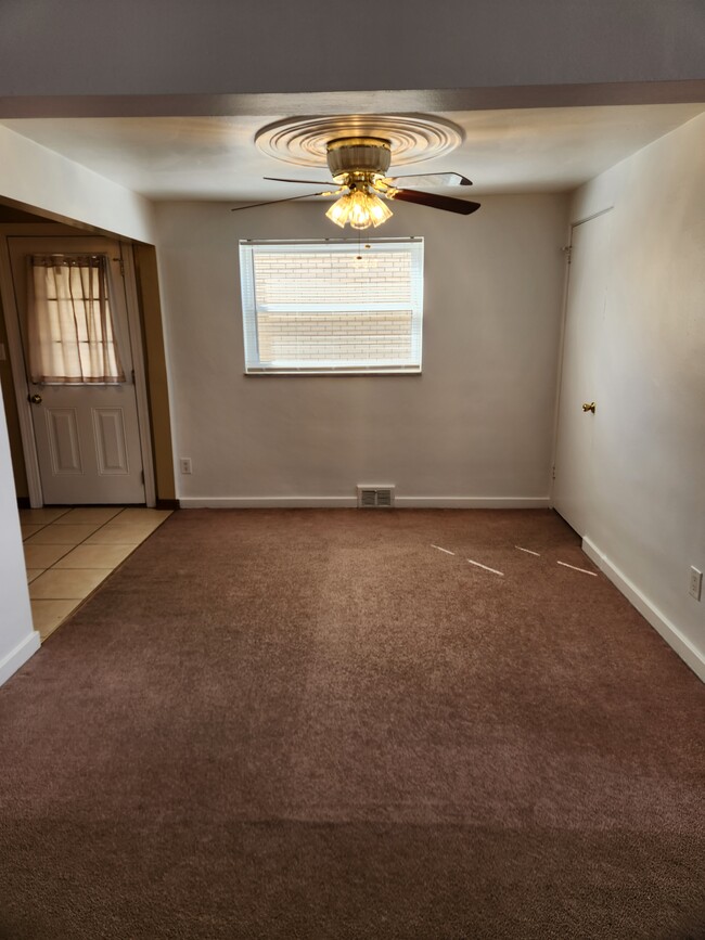 Dining Room - 528 Montclair St