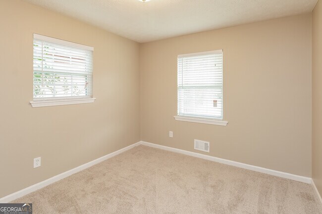 Building Photo - 8295 Englewood Trail