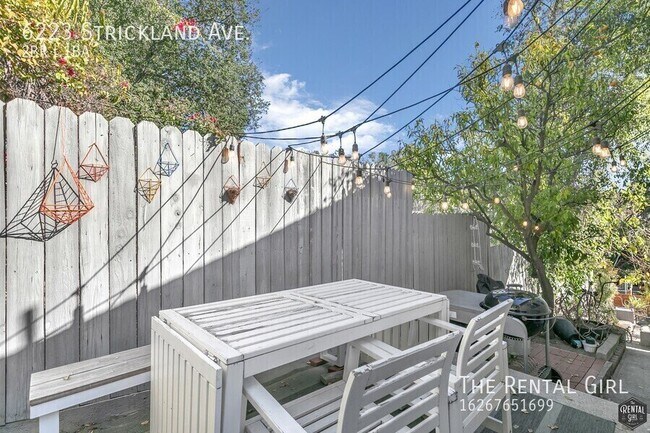 Building Photo - 6223 Strickland Ave