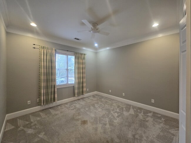 Building Photo - 112 Magnolia Blossom Way