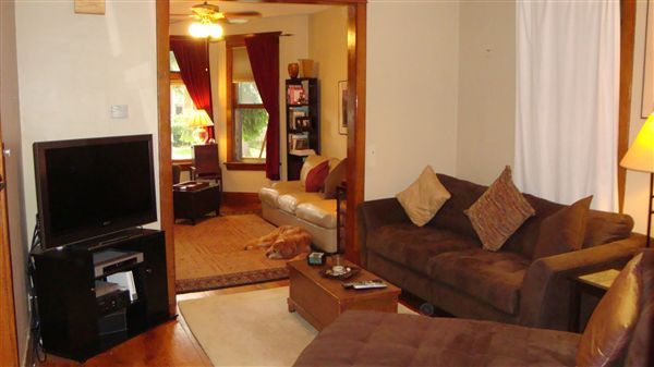 Building Photo - 1831 W Nelson St