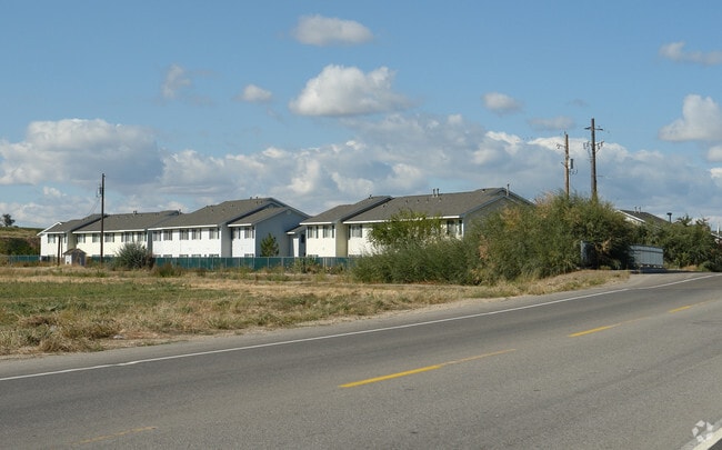 Building Photo - Courtyards at Ridgecrest