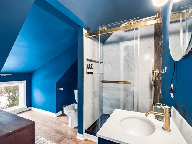 Building Photo - 3621 Silsby Rd