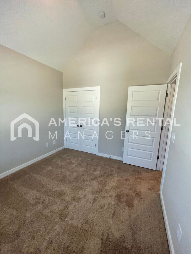 Building Photo - Home for Rent in Cullman, AL!! Available to View Now!!! SIGN A 13 MONTH LEASE BY 01/15/26 TO RECE...