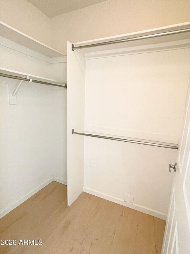 Building Photo - 1295 N Ash St