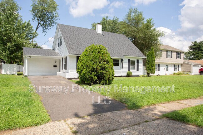 Building Photo - 73 Somerset Dr