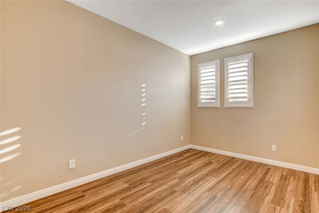 Building Photo - 888 Haven Oaks Pl