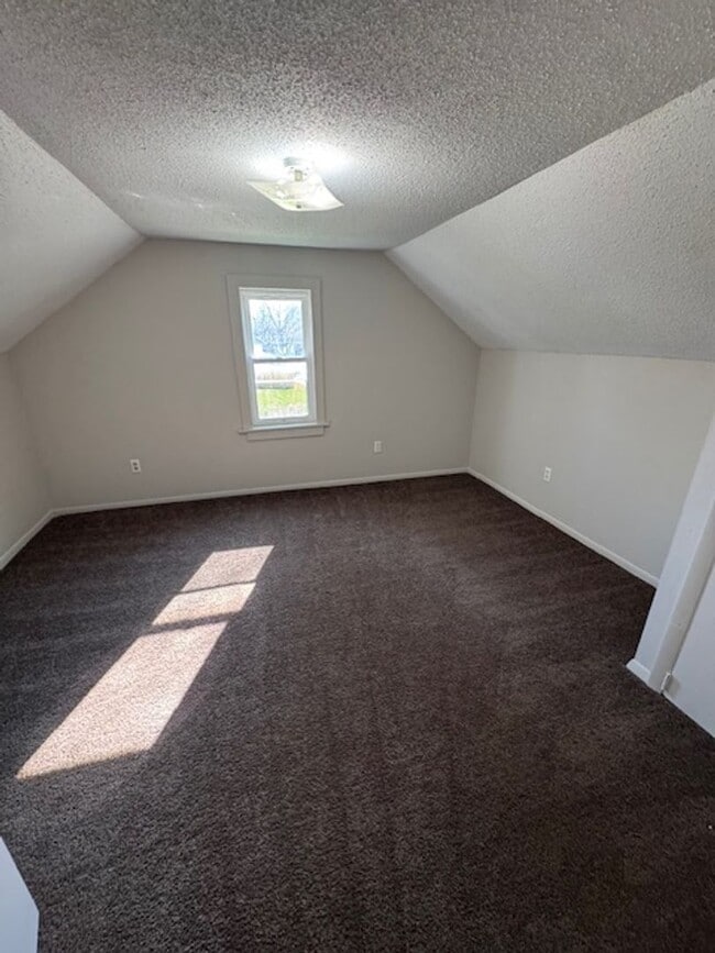 Building Photo - 2532 Miner St