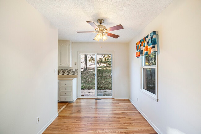 Building Photo - 8420 N Virginia Ave