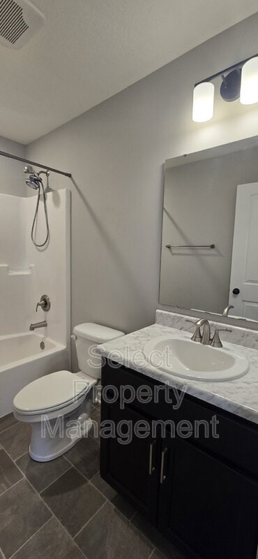 Building Photo - 353 Zebulon Cove