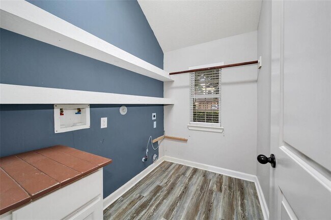 Building Photo - 27225 Alexandra Springs Ln