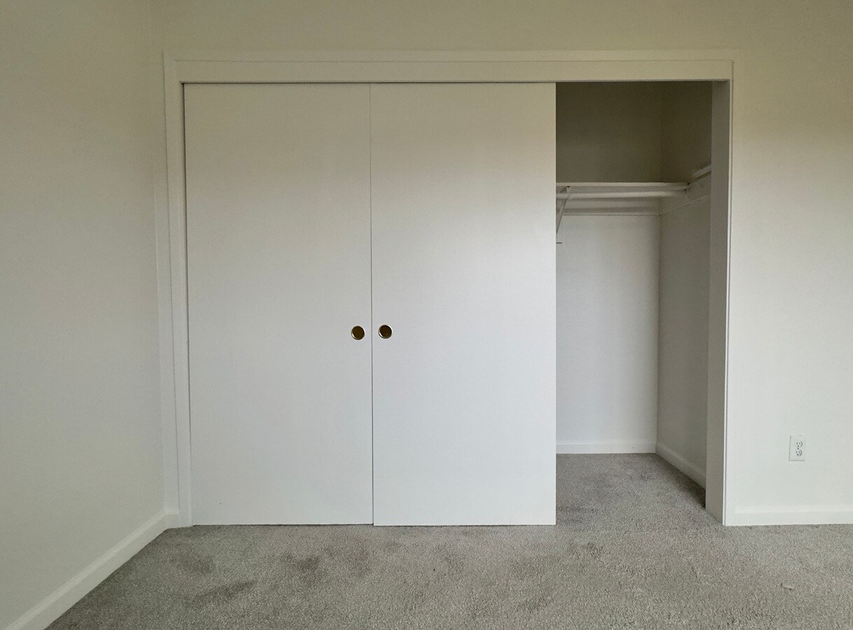 Building Photo - 6501 Raymond St