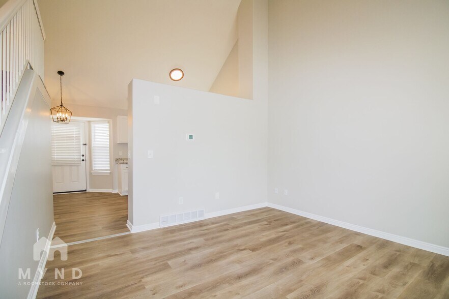 Building Photo - 599 Janelle Cove Way
