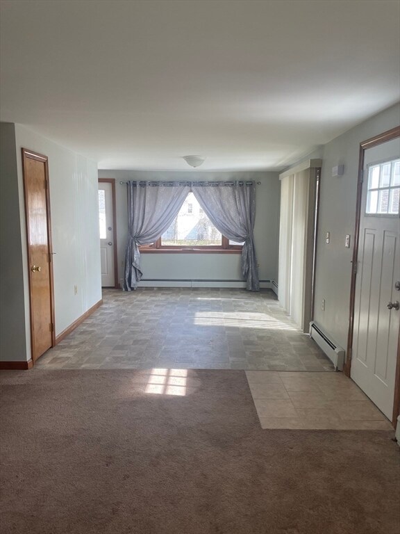 Building Photo - 86 Pond St