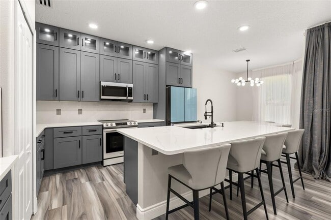 Building Photo - 13247 Hatherton Cir