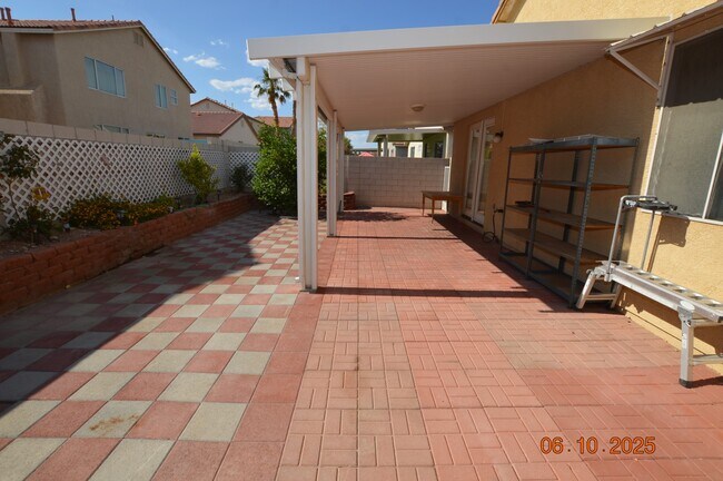 Building Photo - 5541 Sterling Valley Ct