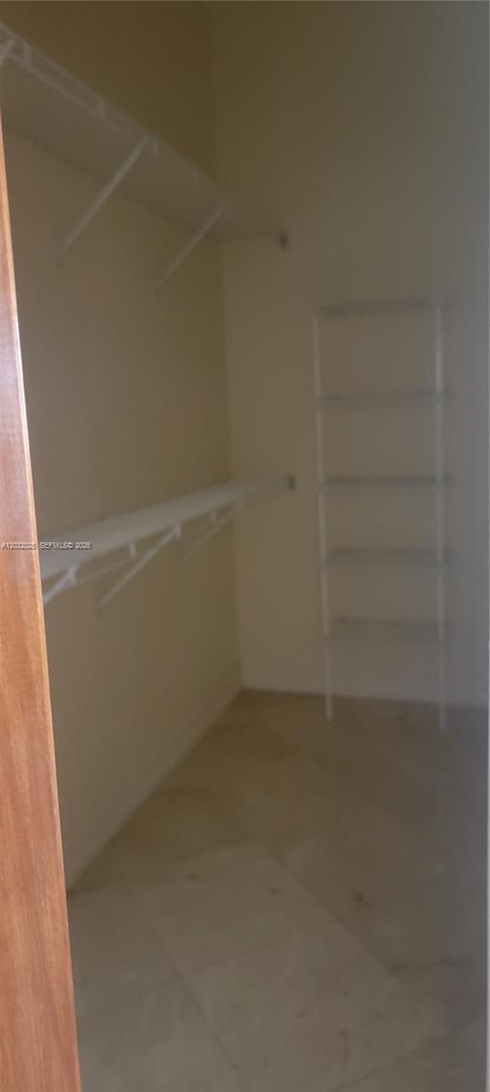 Building Photo - 51 W Plaza Del Lago