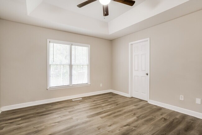 Building Photo - 508 S Allen Rd