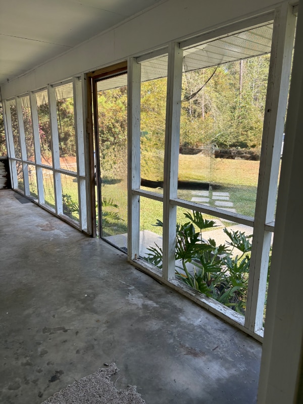 Building Photo - 90 Independence Dr