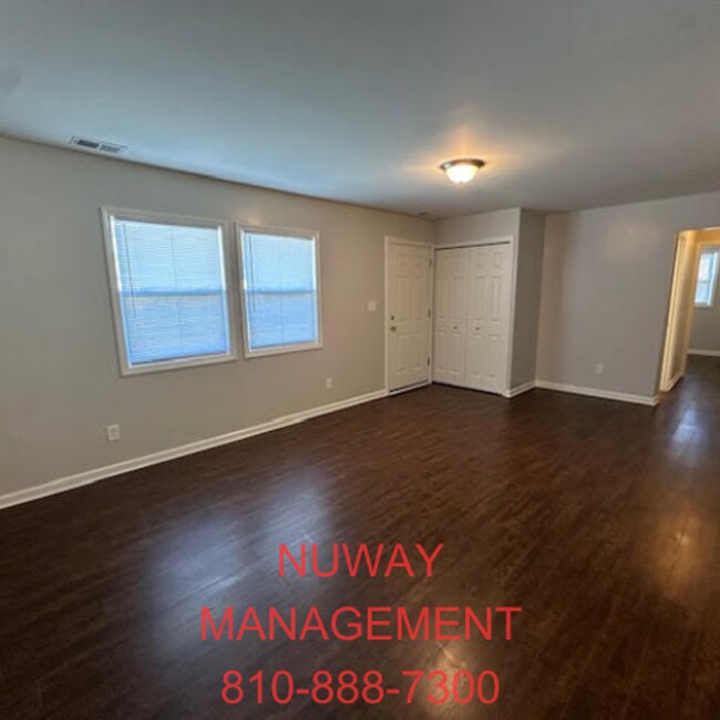 Building Photo - AVAILABLE NOW - 3 bedroom house in Grand B...