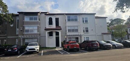 Building Photo - 5132 Conroy Rd