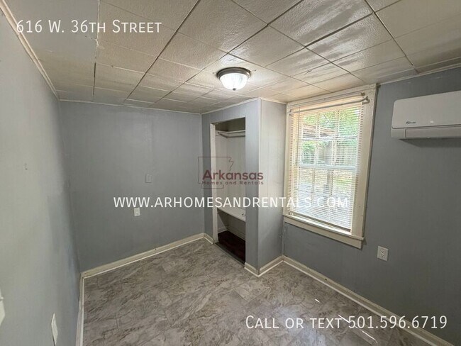 Building Photo - 616 W 36th St