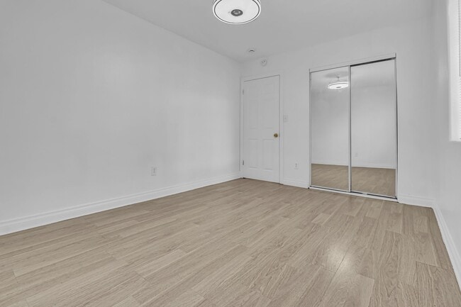 Building Photo - 1672 N Soto St