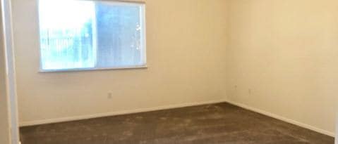 Building Photo - 8811 Rollingbay Dr