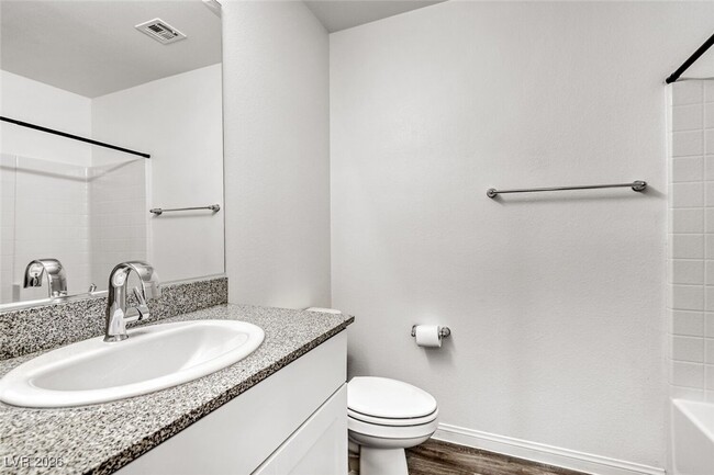 Building Photo - 12230 Golden Wreath Rd